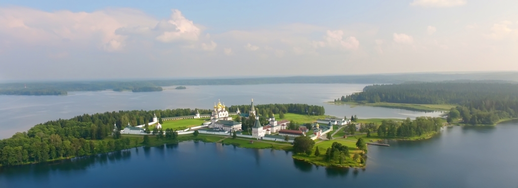 Доклад: Валдайский Иверский Святозерский Богородицкий монастырь: озера земного рая